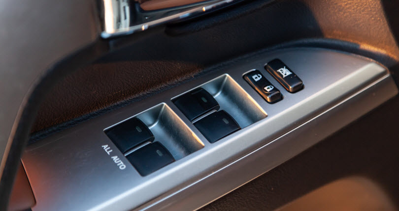 Expert Solutions for Mercedes Window Regulator Failure in Apex